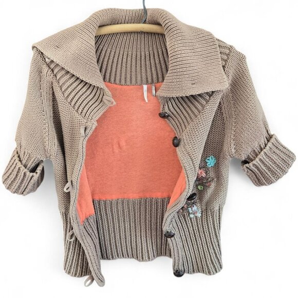 Free People Womens Knit Cardigan Embroidered Floral Beige & Coral Lined Size M - Picture 3 of 8